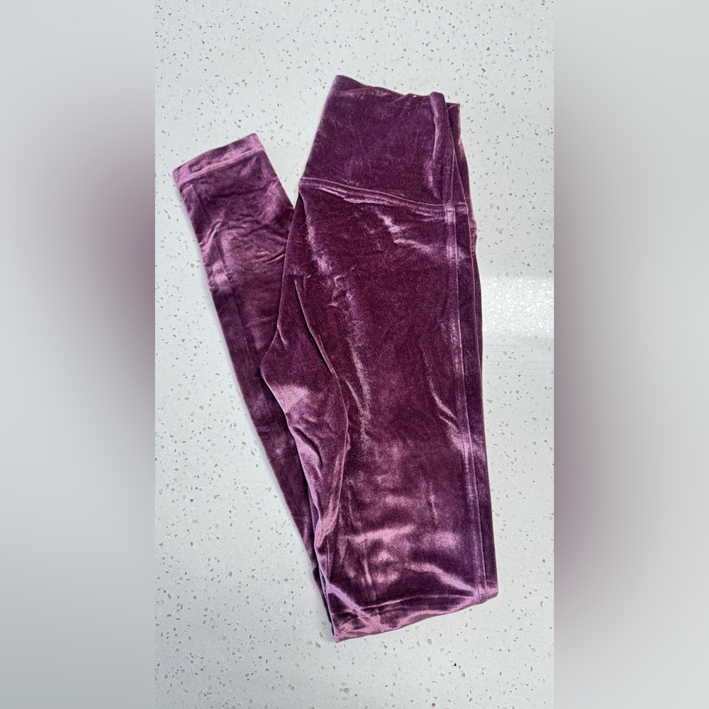 Lululemon WunderUnder Velvet Leggings